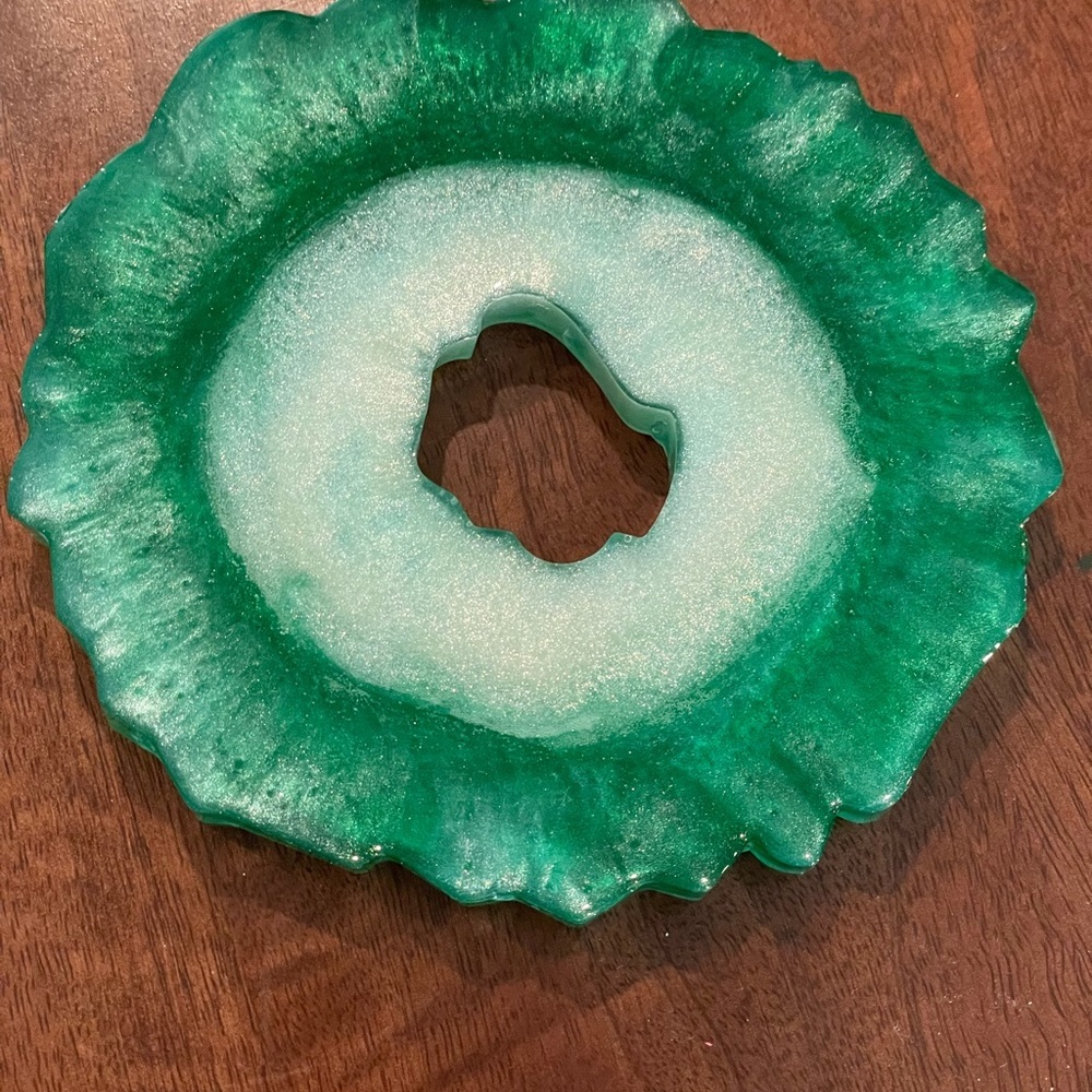 Handmade Geode Design Resin Coasters - Picture 2 of 3